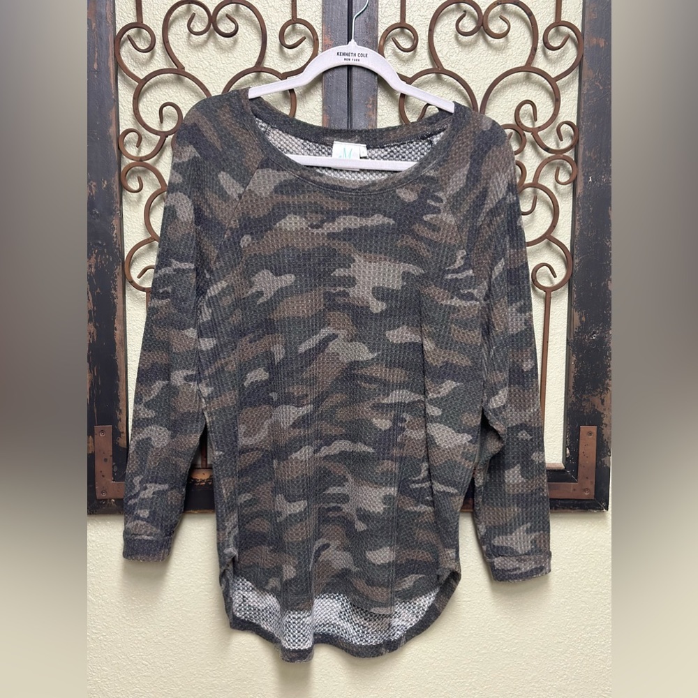 Mint boutique camo waffle top